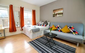 Studio Flat On Brick Lane Near Shoreditch London